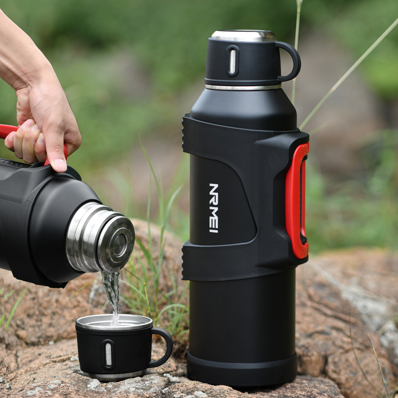 Jarra aislada de acero inoxida - Outdoor Camping Water Jug reseña y precio